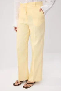 TRENDYOLMİLLA Light Yellow Iron Trace Plain Hem 100% Linen Pants - Image 3