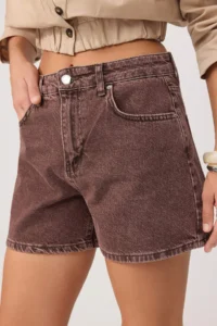 TRENDYOLMİLLA Burgundy Vintage Washed High Waist City Size DENIM Shorts - Image 3