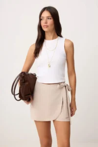 TRENDYOLMİLLA Stone Binding Detailed Shorts & Bermuda