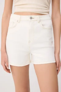 TRENDYOLMİLLA Ecru Shorts & Bermuda - Image 3