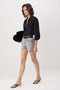 TRENDYOLMİLLA Gray Hem Kesikli High Waist Ekstra Mini Shorts