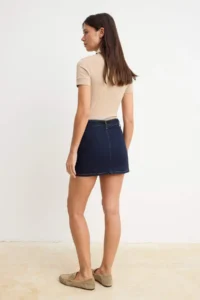 TRENDYOLMİLLA DARK BLUE Belt Detailed Ekstra Flexible DENIM Shorts Skirt - Image 4