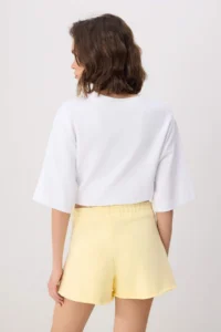 TRENDYOLMİLLA Yellow Plain Regular Waist Wide Leg Short 3 Yarn combed Knitting Shorts & Bermuda - Image 4