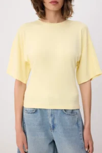 TRENDYOLMİLLA Yellow Fitted/Waist Fitting Drop Sleeve Three Quarter Soft Knitting T-Shirt - Image 3