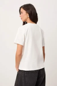 TRENDYOLMİLLA Ecru Printed relaxed/Rahat Pattern Drop Sleeve Short Sleeve Tok 100% Cotton Knitting T-Shirt - Image 4