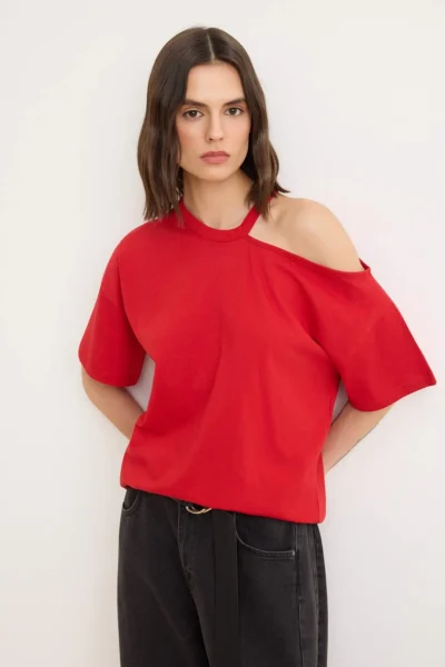 TWOSS26TS00204-RED_1