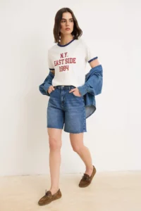 TRENDYOLMİLLA Ecru Slogan Regular Crew Neck Raglan Sleeve Short Tok 100% Cotton Knitting T-Shirt - Image 2