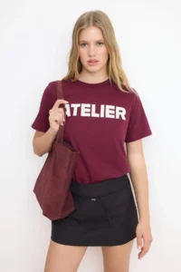 TRENDYOLMİLLA Plum Slogan Regular Crew Neck Standard Sleeve Short 100% Cotton Knitting T-Shirt