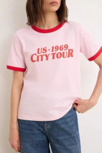 TRENDYOLMİLLA Light Pink Slogan Regular Crew Neck Standard Sleeve Short 100% Cotton Knitting T-Shirt - Image 3