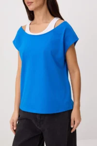 TRENDYOLMİLLA Saks Blue Color Bloklu Regular Boat Neck Drop Sleeve Short Tok 100% Cotton Knitting T-Shirt - Image 3
