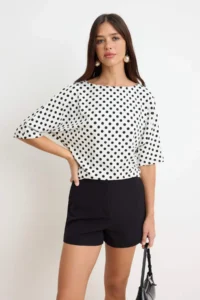 TRENDYOLMİLLA Ecru Polka Dot Regular/Normal Pattern Boat Neck Soft Touch Knitting T-Shirt