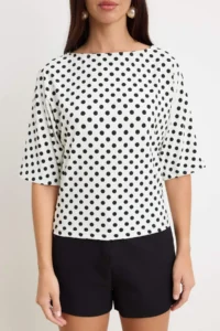 TRENDYOLMİLLA Ecru Polka Dot Regular/Normal Pattern Boat Neck Soft Touch Knitting T-Shirt - Image 3