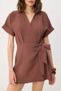 TRENDYOLMİLLA More Sustainable Brown Binding Detailed Mini Weaving Jumpsuit - Image 3