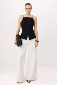 TRENDYOLMİLLA Black Medium Flexible Fitted DENIM Vest - Image 2