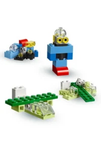 LEGO ® Classic Creative Bag 10713 - Creative Toy Building Set for Children Ages 4 & Up (213P) - Image 4