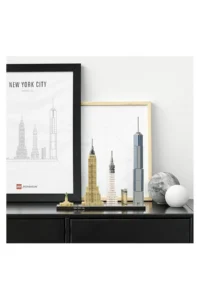 LEGO ® Architecture New York City 21028 - 12+Decorative and Displayable Model Building Set (598 Pieces) - Image 5