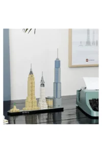 LEGO ® Architecture New York City 21028 - 12+Decorative and Displayable Model Building Set (598 Pieces) - Image 6