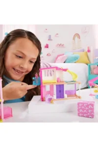 Barbie Mini BarbieLand™ doll and accessories (Styles may vary) HYF47 - Image 2