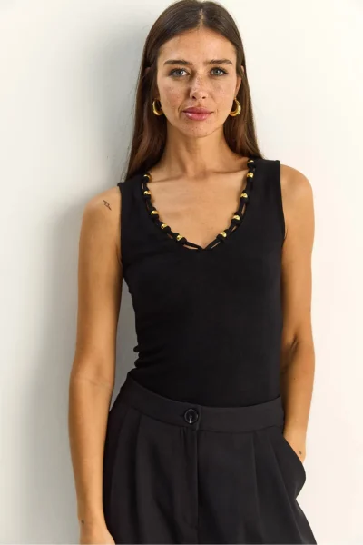 60286170-BLACK_1