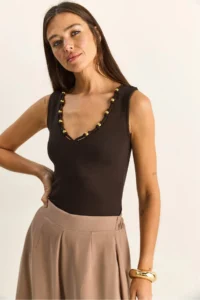Bianco Lucci Women's Beaded Accessory V-Neck Stretchy Blouse ÖB261023 - Image 3