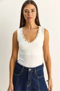 Bianco Lucci Women's Beaded Accessory V-Neck Stretchy Blouse ÖB261023 - Image 2
