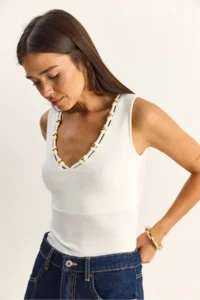 Bianco Lucci Women's Beaded Accessory V-Neck Stretchy Blouse ÖB261023 - Image 5