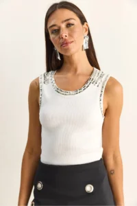 Bianco Lucci Women's Stone Embroidered Crew Neck Thick Strap Corded Blouse ÖA261006 - Image 3