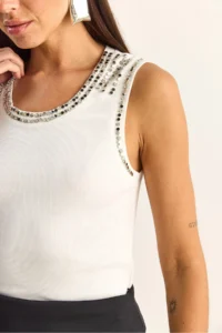 Bianco Lucci Women's Stone Embroidered Crew Neck Thick Strap Corded Blouse ÖA261006 - Image 6
