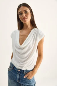 Bianco Lucci Women's Padded Collar Neck Viscose Blouse 28008 - Image 5