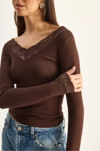 Bianco Lucci Women's V-Neck Lace Detailed Long Sleeve Combed Cotton Blouse 0428 - Image 5