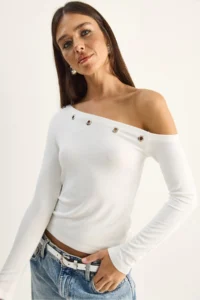 Bianco Lucci Women's Metal Ring Detailed Boat Neck Combed Cotton Blouse 0464 - Image 5
