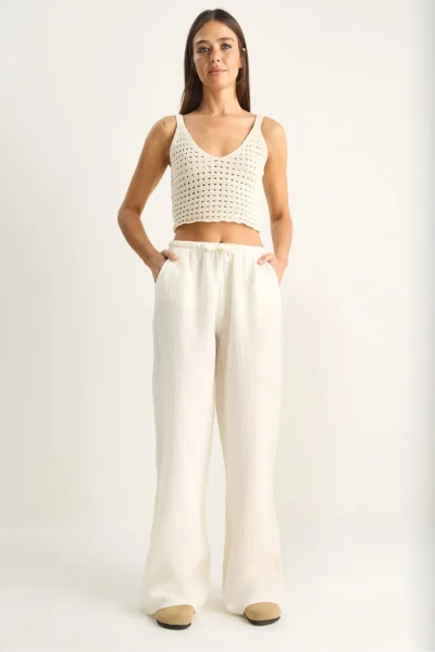 60286190-CREAM_1