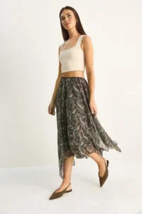 Bianco Lucci Women's Patterned Asymmetrical Cut Lined Chiffon Midi Skirt - Image 3