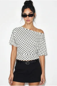 Bianco Lucci Women's Polka Dot Patterned Asymmetric Cut Waist-Fitting Bat Sleeve Blouse 6162