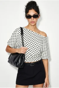 Bianco Lucci Women's Polka Dot Patterned Asymmetric Cut Waist-Fitting Bat Sleeve Blouse 6162 - Image 4
