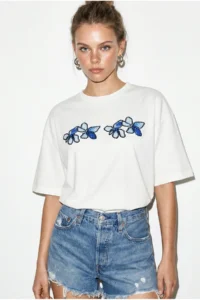 Bianco Lucci Women's Crew Neck Stone Print Detailed Oversize Cotton T-Shirt ÖT100013 - Image 2