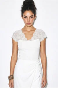 Bianco Lucci Women's Lace V-neck Bodycon Blouse 36012