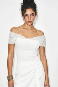 Bianco Lucci Women's Lace V-neck Bodycon Blouse 36012 - Image 3