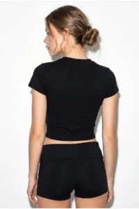Bianco Lucci Women's Short Sleeve Crew Neck Crop T-Shirt - Image 8