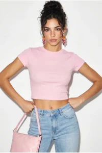 Bianco Lucci Women's Short Sleeve Crew Neck Crop T-Shirt - Image 4