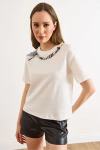 Olalook Women's White Scarf Chain Garnished Soild Cotton Blouse - Image 4