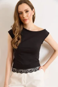 Olalook Women's Black One-Shoulder Lace Detailed Jersey Blouse - Image 4