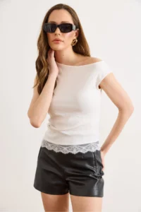 Olalook Women's White One-Shoulder Lace Detailed Single Jersey Blouse - Image 3
