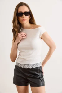 Olalook Women's White One-Shoulder Lace Detailed Single Jersey Blouse - Image 4