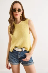 Olalook Women's Yellow Crew Neck Sleeveless Cotton Content Blouse - Image 2