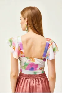Olalook Women's Batik Floral Side Zipper Crop Crepe Blouse - Image 5