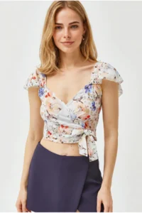 Olalook Women's Blue Floral Side Zipper Crop Crepe Blouse - Image 2