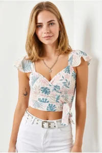 Olalook Women's Ecru Side Zipper Crop Crepe Blouse - Image 4