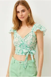 Olalook Women's Green Striped Side Zipper Crop Crepe Blouse - Image 4