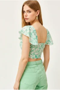 Olalook Women's Green Striped Side Zipper Crop Crepe Blouse - Image 5